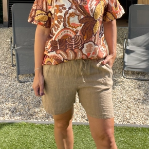 Linnen short camel Boebou