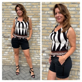 Short Mila zwart