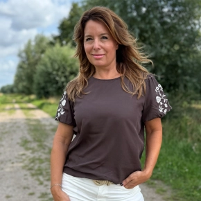Gemma Ricceri boho top Faye – choco met borduursel