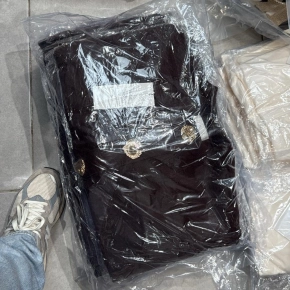 Bruin vest met aparte knopen Floor