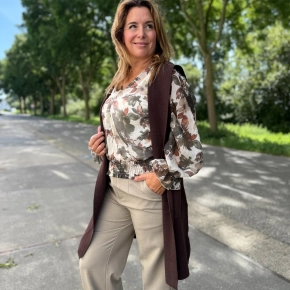 Bruin mouwloos damesvest met capuchon Viki