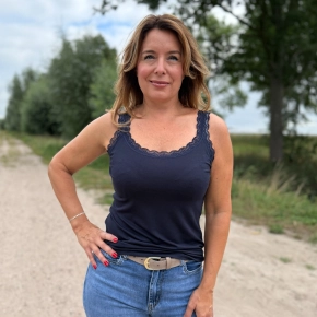 Navy topje Lieke