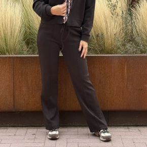 Broek Emily choco – Comfortabele damesbroek met rechte pijp