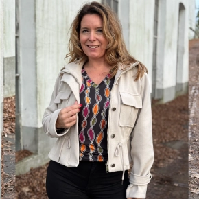 Kort jasje Demi beige SALE