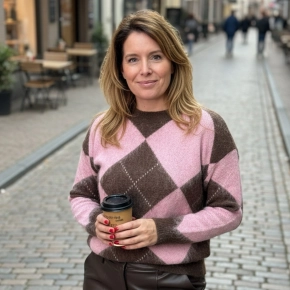 Gebreide trui ruitpatroon roze bruin sale