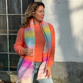 Dames sjaal met grote hartenprint – pastel multicolor