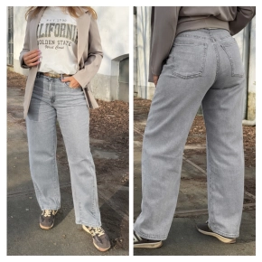 Novo & Karostar barrel balloon jeans grijs