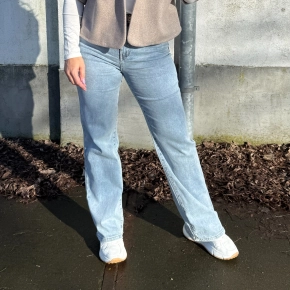 Norfy wide leg power stretch jeans Lana lichtblauw 9262