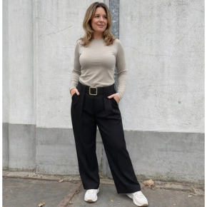 Zwarte pantalon brede riemlussen met riem