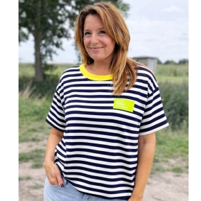 Shop The Look – Jeans pak darkblue met strepen shirt