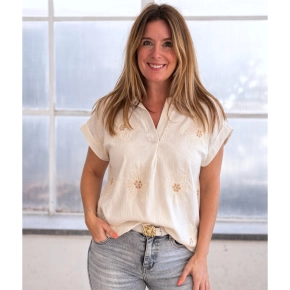 Geborduurde top ivoor