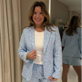 Lichtblauwe structuur blazer Emmy