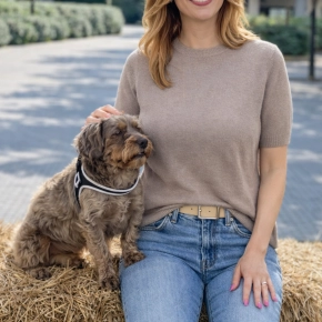 Fijn gebreid truitje Laila taupe