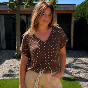 Vera Jo silk look stipjes shirt bruin