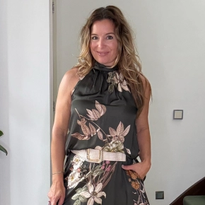 Gemma Ricceri haltertop bloemenprint armygroen