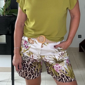 Linnen bloemen short matchagroen