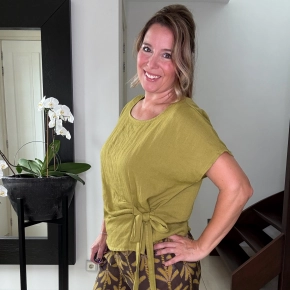 Chastar viscose top knoop matchagroen