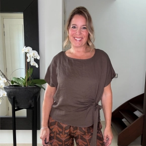 Chastar viscose top knoop bruin
