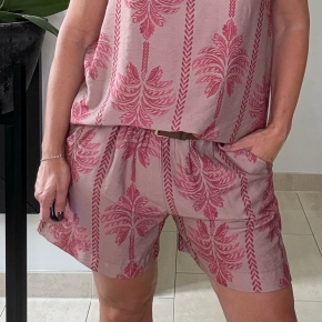 Palm print korte broek taupe roze