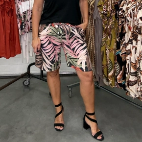 Tropical print SHORT zwart Lilly