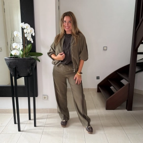 Armygroene met bruine dames set – bomber & broek met strepen – Milou