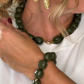 Armygroene kralenketting Jony met grote kralen
