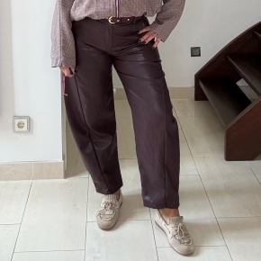 Vera Jo aubergine lederlook barrel broek Noëlle