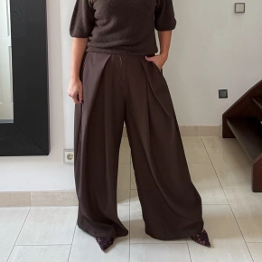 Bruine wide leg broek met plooien Inge