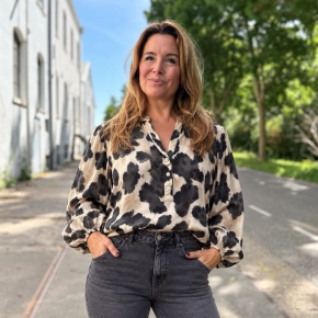 Blouse met grijs zwart ivoorprint en elastische manchetten Jelka